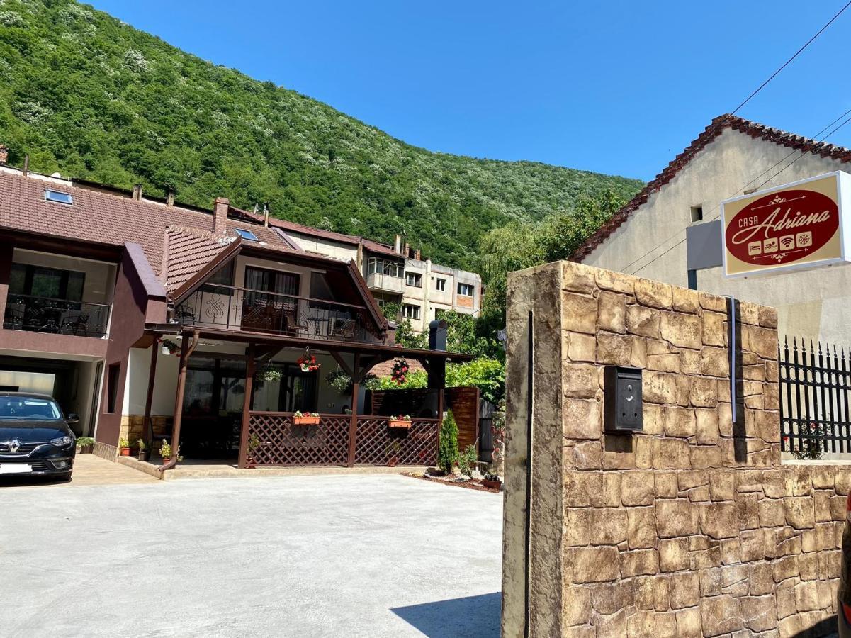 Casa Adriana Hotel Băile Herculane Exterior foto